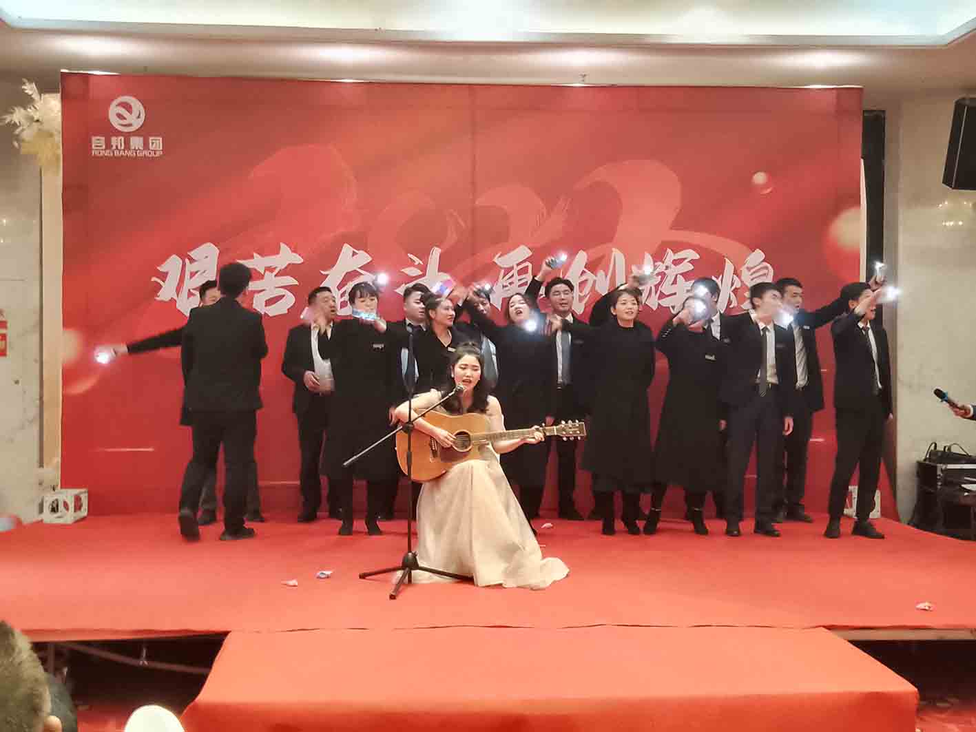 2022�����1